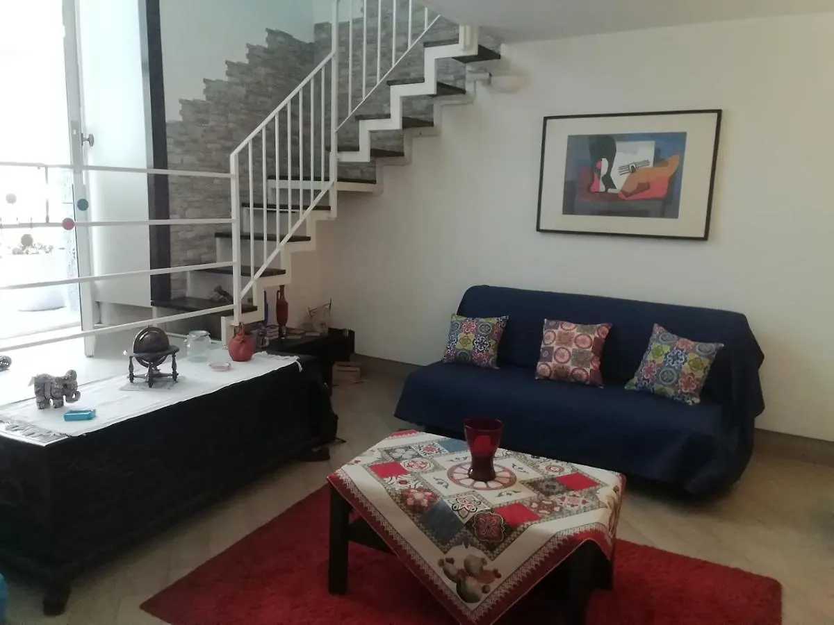 Casa vacanze Villa casa maravigghia Catania